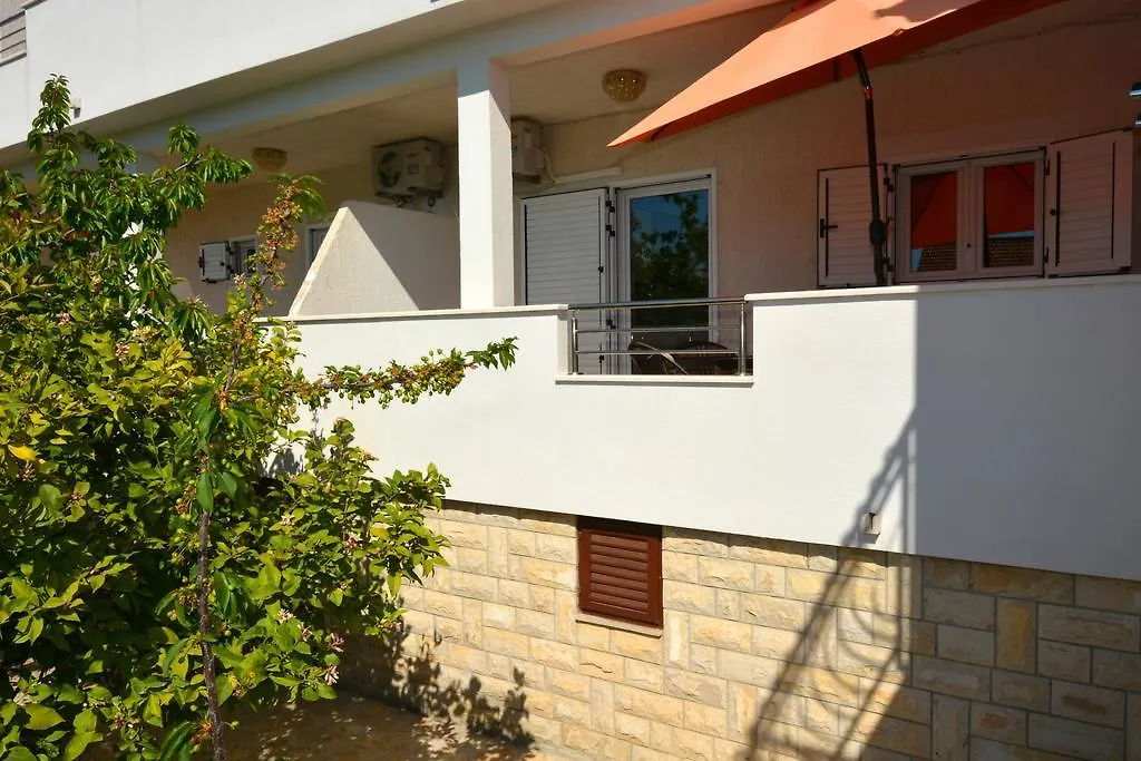 Apartments Maslina Trogir