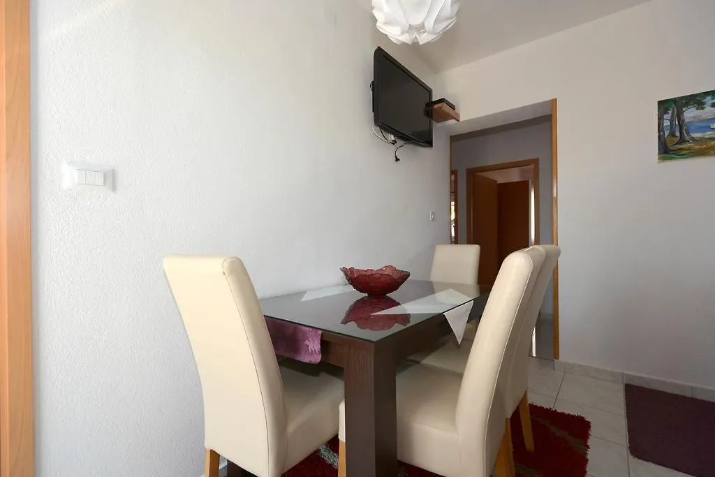 Apartments Maslina Trogir