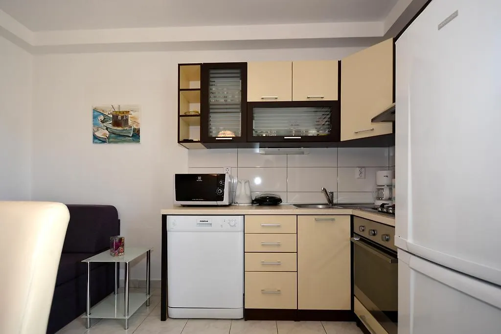 Apartments Maslina Trogir