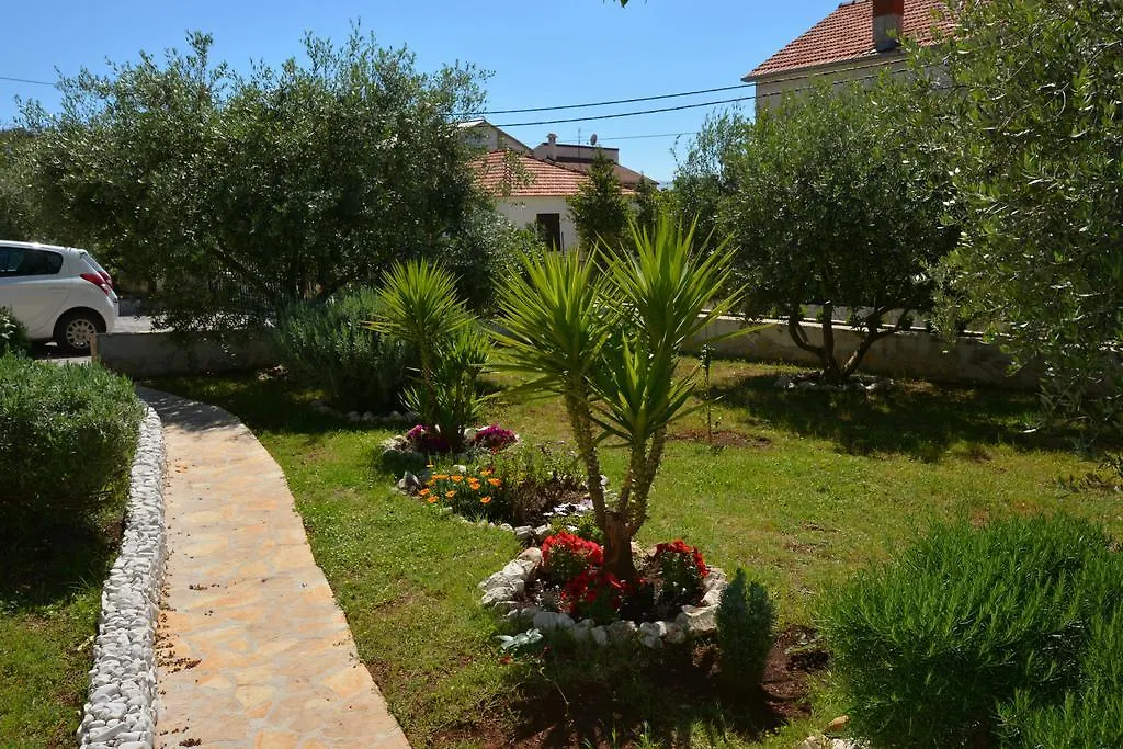 Apartments Maslina Trogir