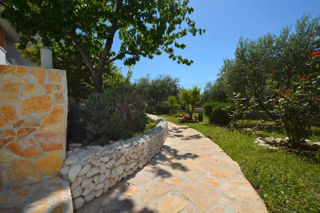 Apartments Maslina Trogir