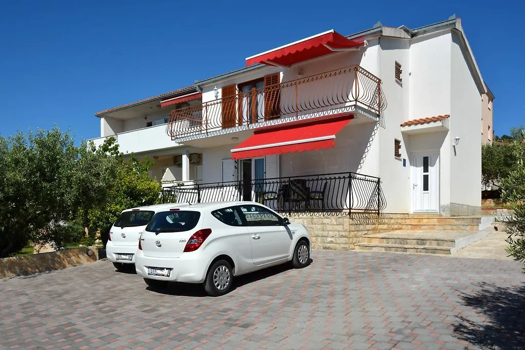 Apartments Maslina Trogir 0*,