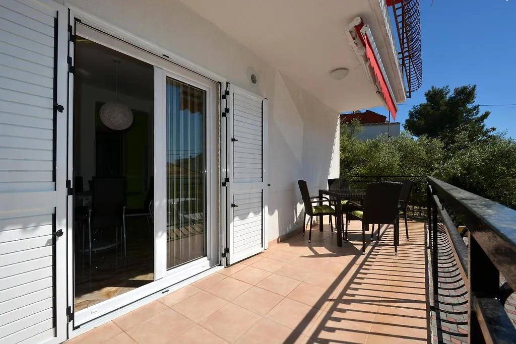 Apartments Maslina Trogir