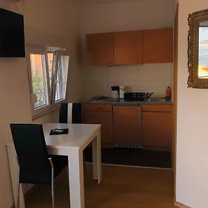 Apartament Suker, Trogir
